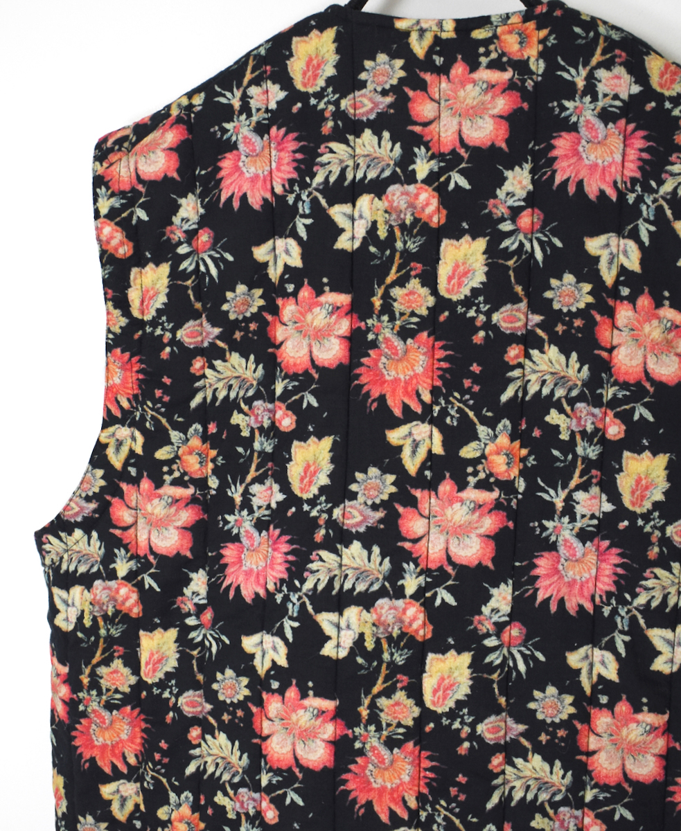 INSL24732(ジャケット) 60s CAMBRIC FLOWER PRINT V-NECK VEST