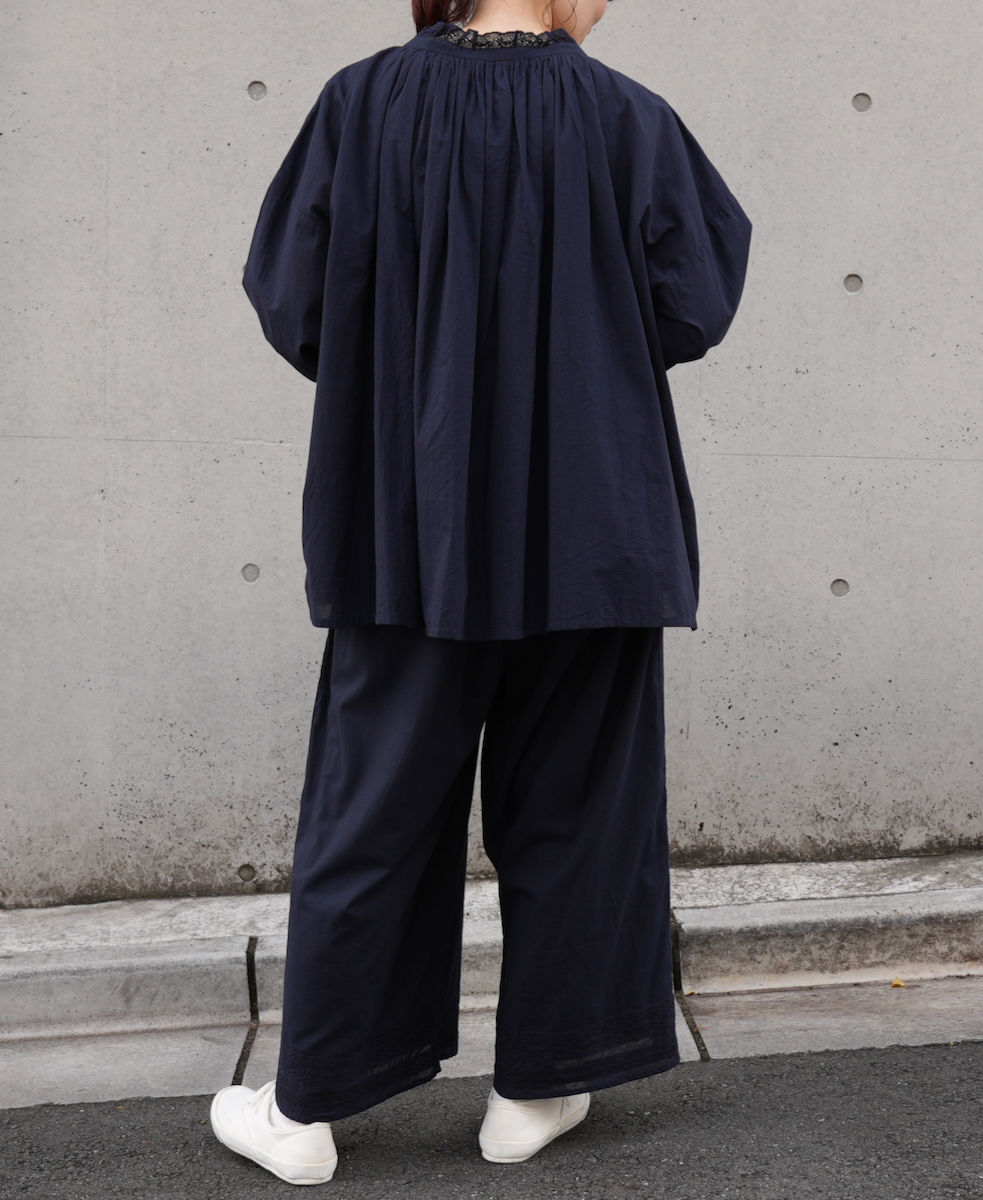 NSL24561(スモック) 60s CAMBRIC PLAIN WITH LACE NECK LACE GATHERED SMOCK