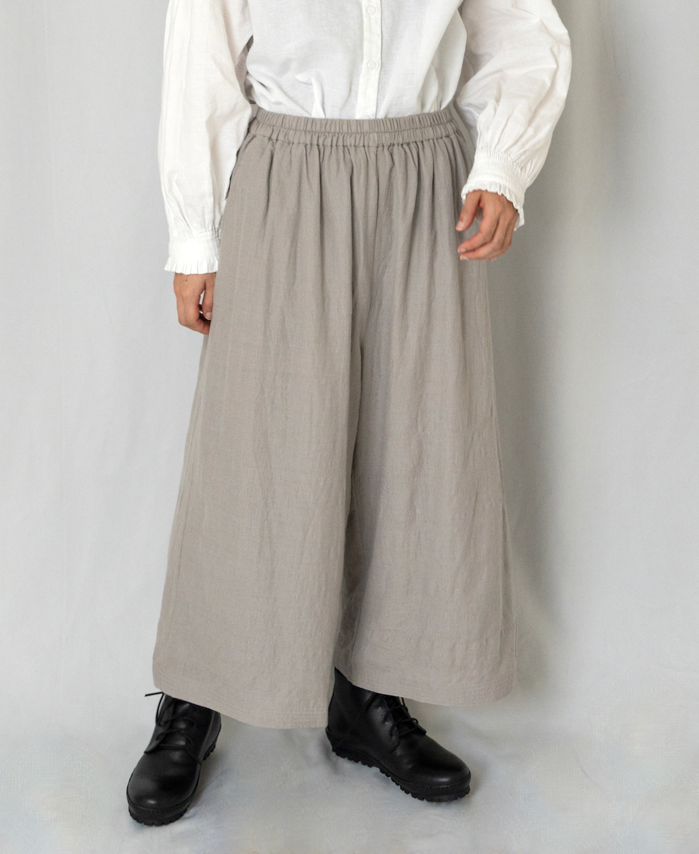 INMDS24744(パンツ) WOOL/COTTON/SILK PLAIN EASY PANTS