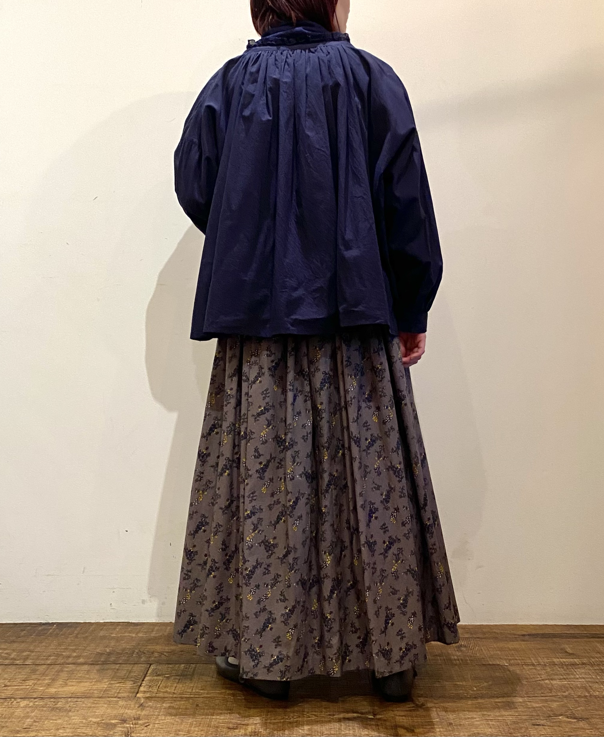 NSL24561(スモック) 60s CAMBRIC PLAIN WITH LACE NECK LACE GATHERED SMOCK