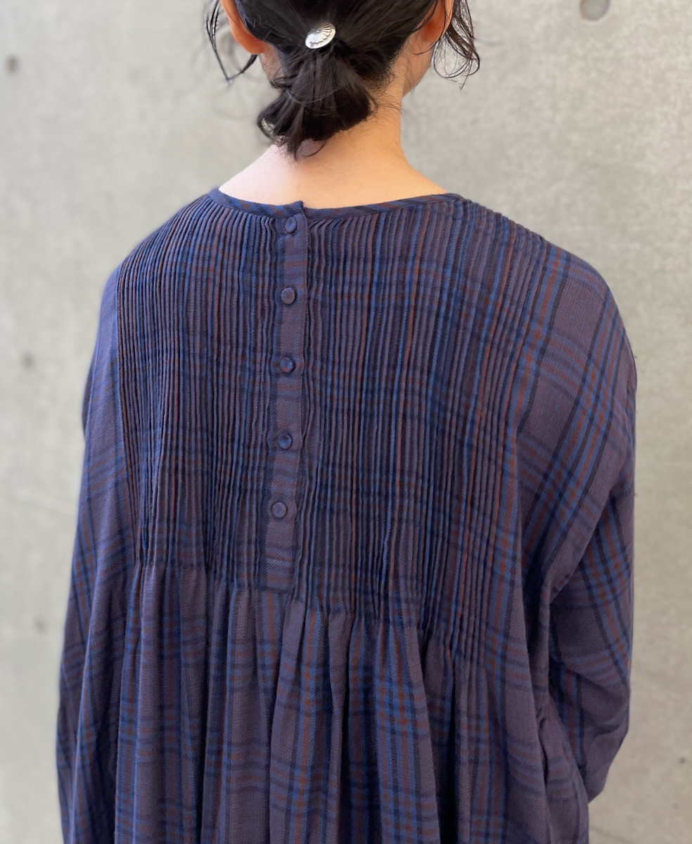 NMDS24582(ワンピース) WOOL COTTON CHECK CREW-NECK P/O SHIRT DRESS WITH MINI PINTUCK