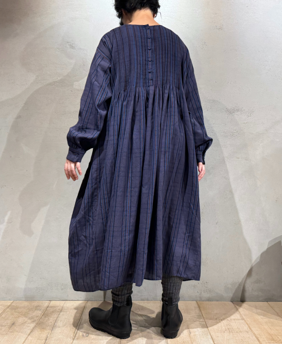 NMDS24582(ワンピース) WOOL COTTON CHECK CREW-NECK P/O SHIRT DRESS WITH MINI PINTUCK