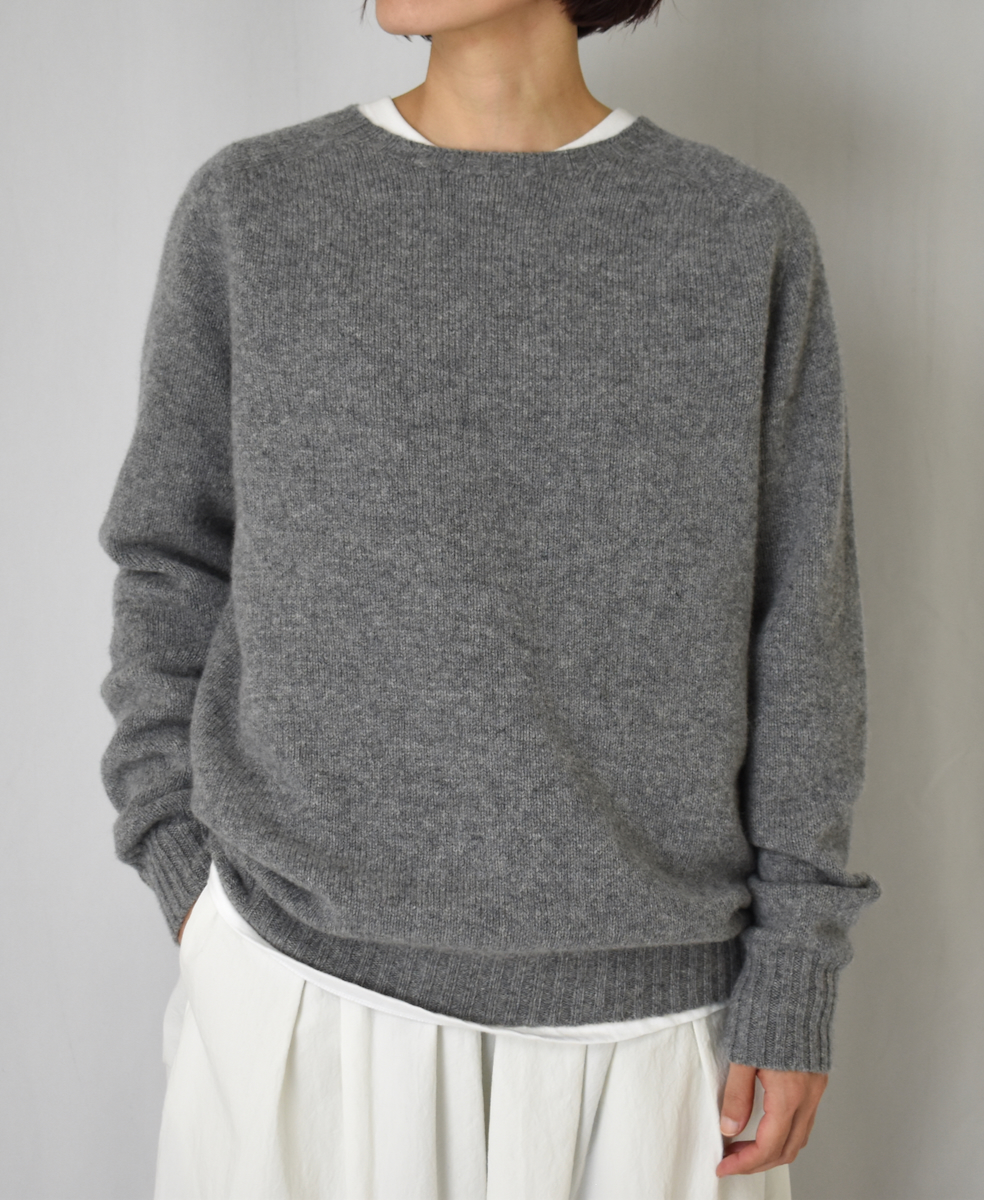 JNAMP1451 (ニット) GEELONG LAMBSWOOL CREW NECK SADDLE SHOULDER P/O