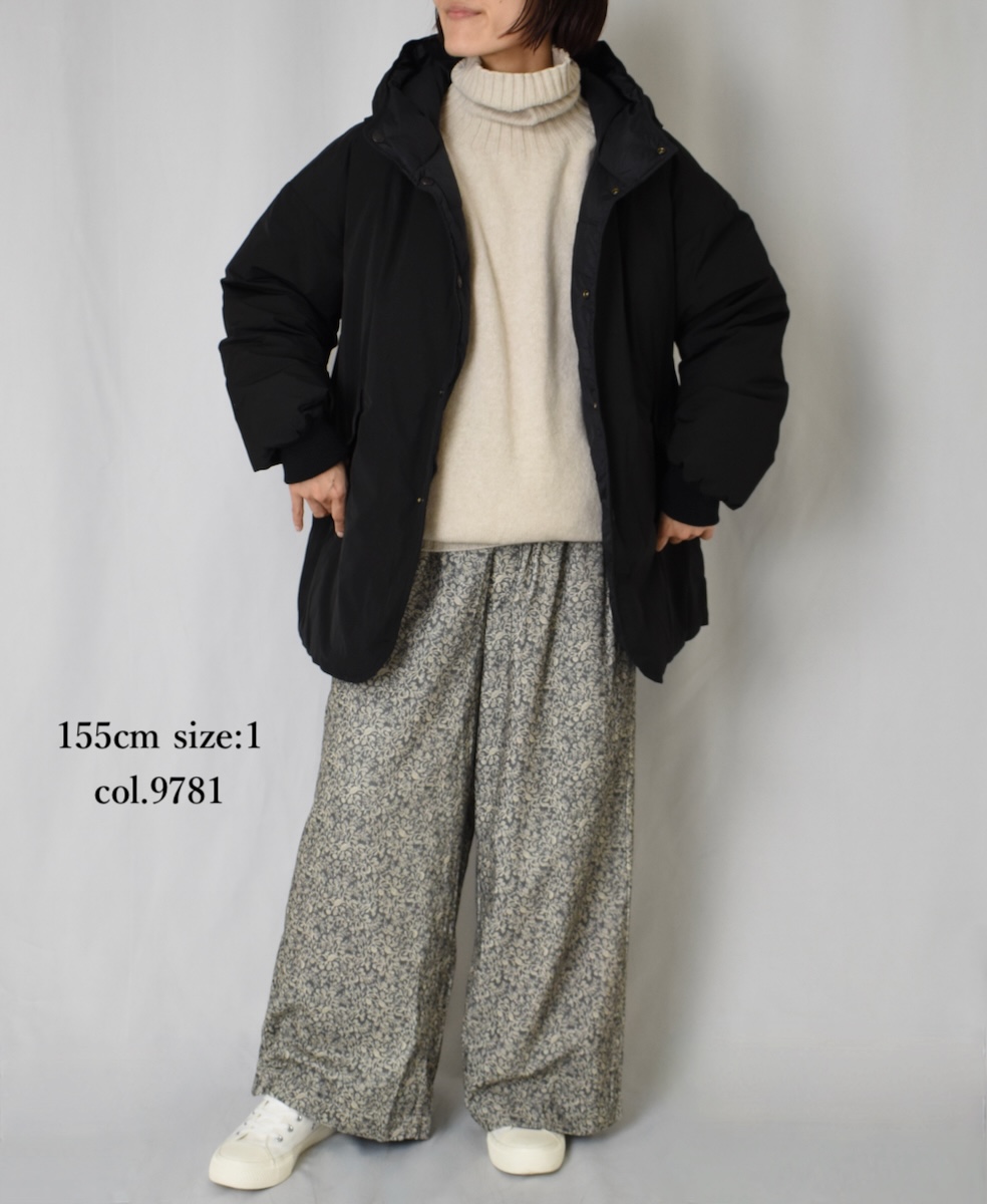 NSL24535(パンツ) CORDUROY FLOWER PRINT WIDE EASY PANTS