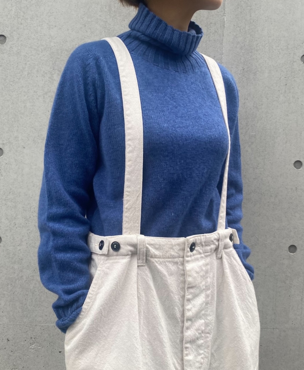 JNAMP1651 (ニット) GEELONG LAMBSWOOL POLO NECK SADDLE SHOULDER P/O