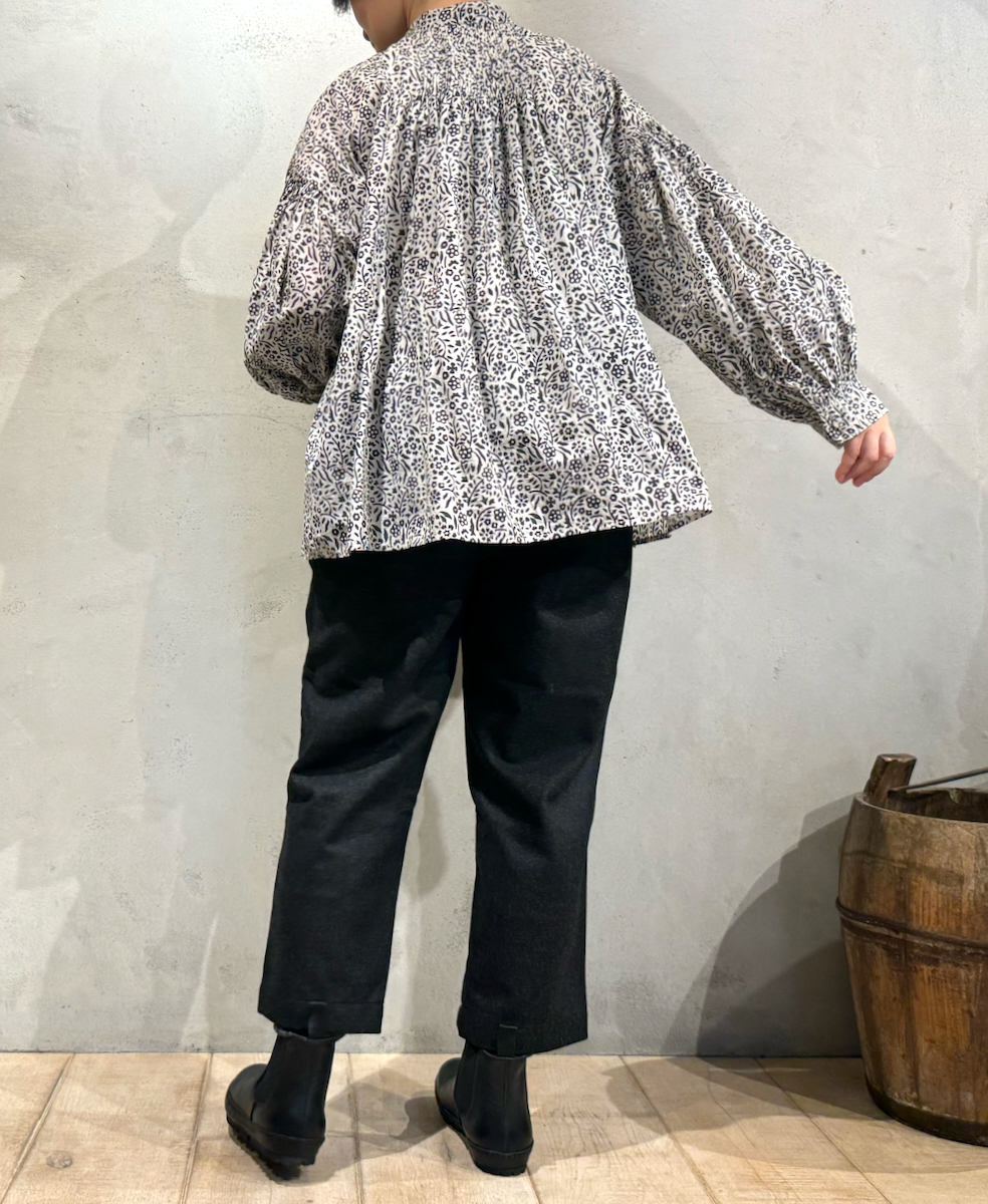 INMDS24731(シャツ) 80s COTTON FLOWER BLOCK PRINT BANDED COLLAR SHIRT WITH MINI PINTUCK