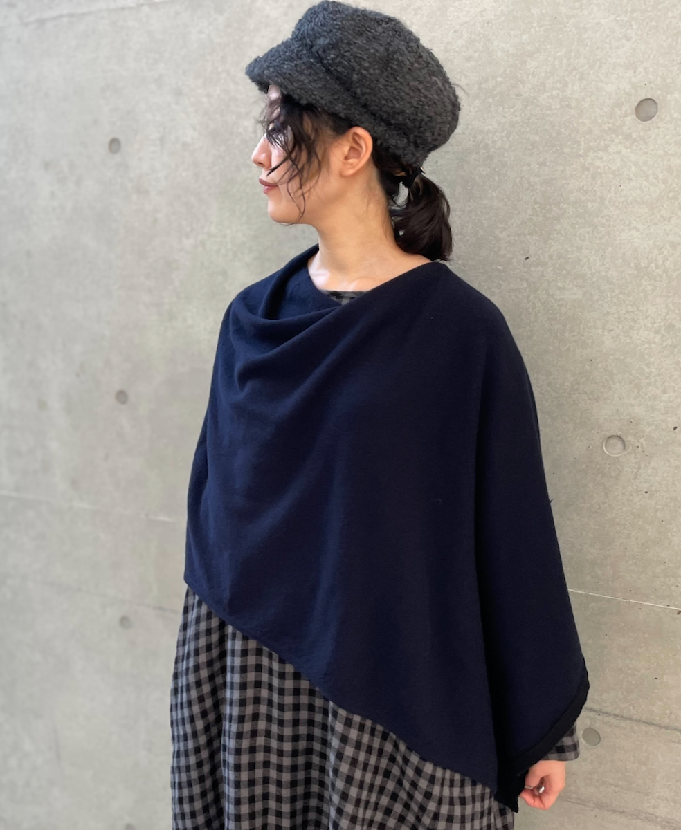 CNMDS1771P(ポンチョ) 12GG WOOL CASHMERE PLAIN PONCHO