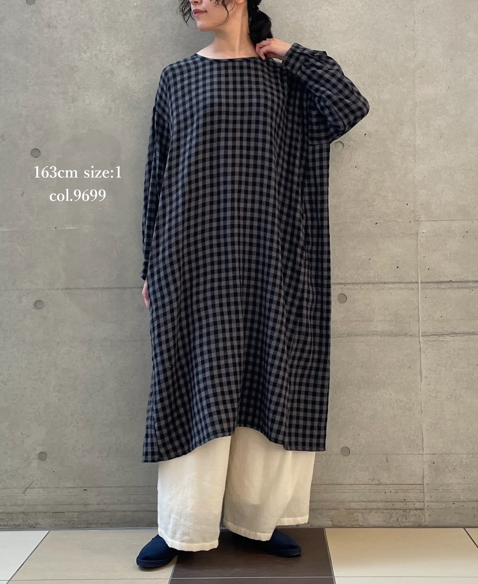 NMDS24575(ワンピース) BOILED WOOL GINGHAM CHECK CREW NECK DRESS