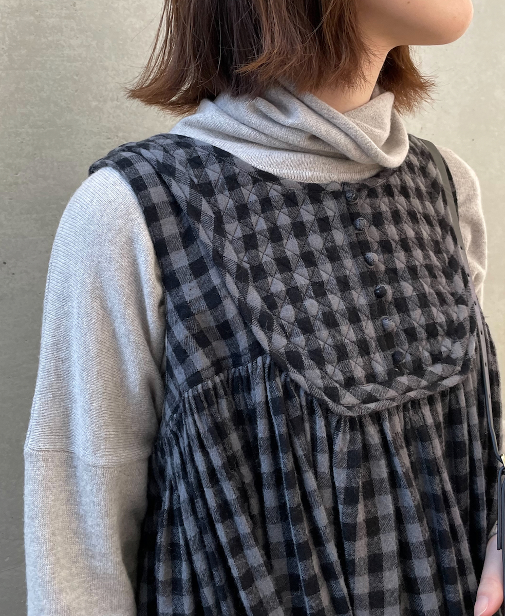 NMDS24573(ワンピース) BOILED WOOL GINGHAM CHECK RAJASTHAN TUCK GATHERD NO/SL QUILTING DRESS