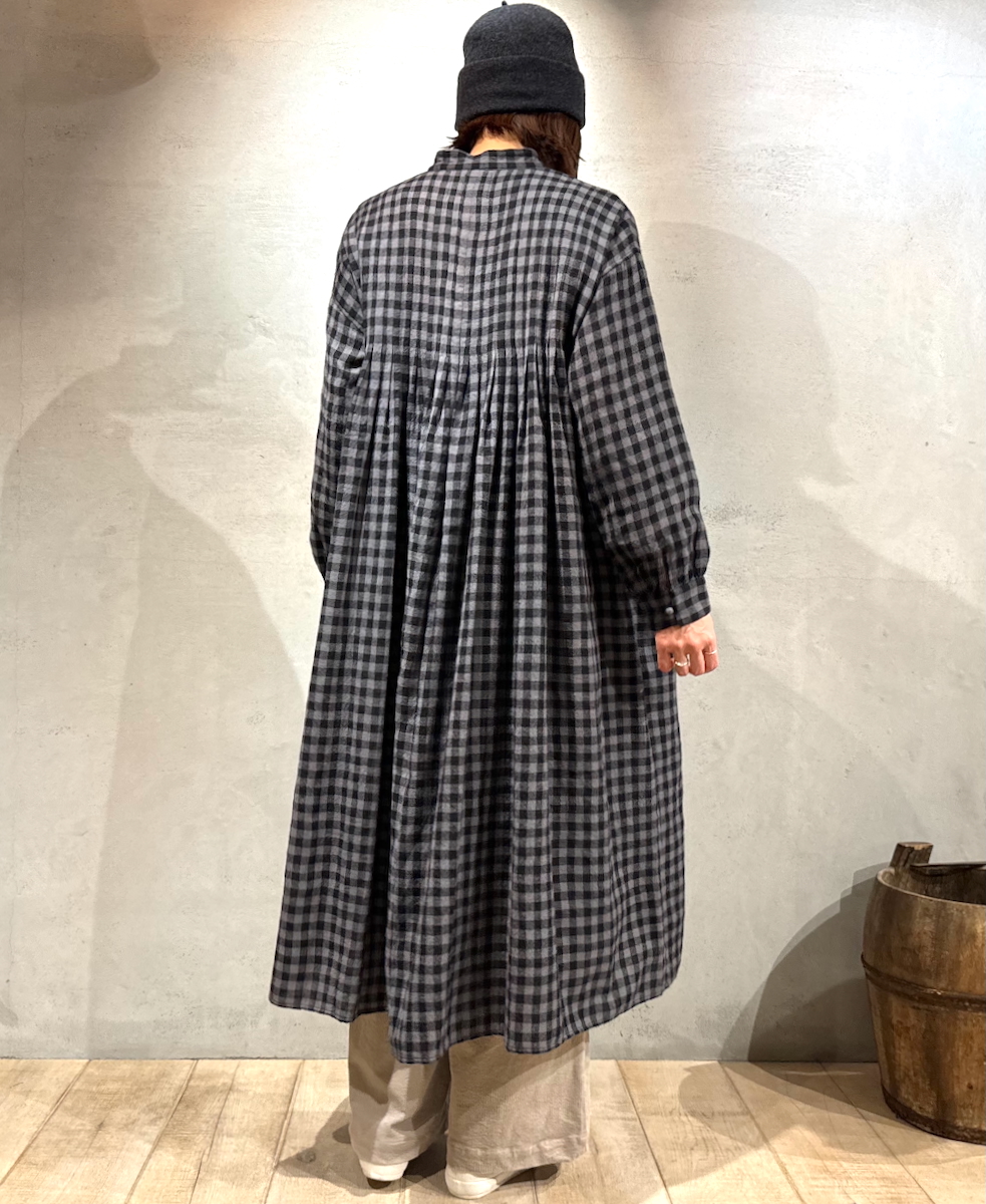 NMDS24571(ワンピース) BOILED WOOL GINGHAM CHECK BANDED SHIRT DRESS WITH INVERTED PLEATS