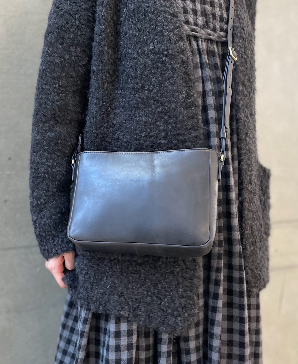 SVMDS2451(バッグ) SHOULDER POUCH