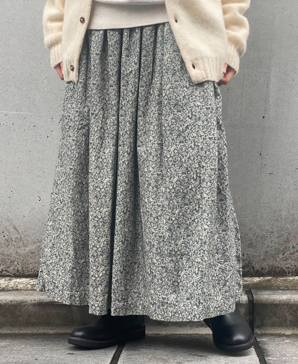 NSL24534(スカート) CORDUROY FLOWER PRINT GATHERED SKIRT