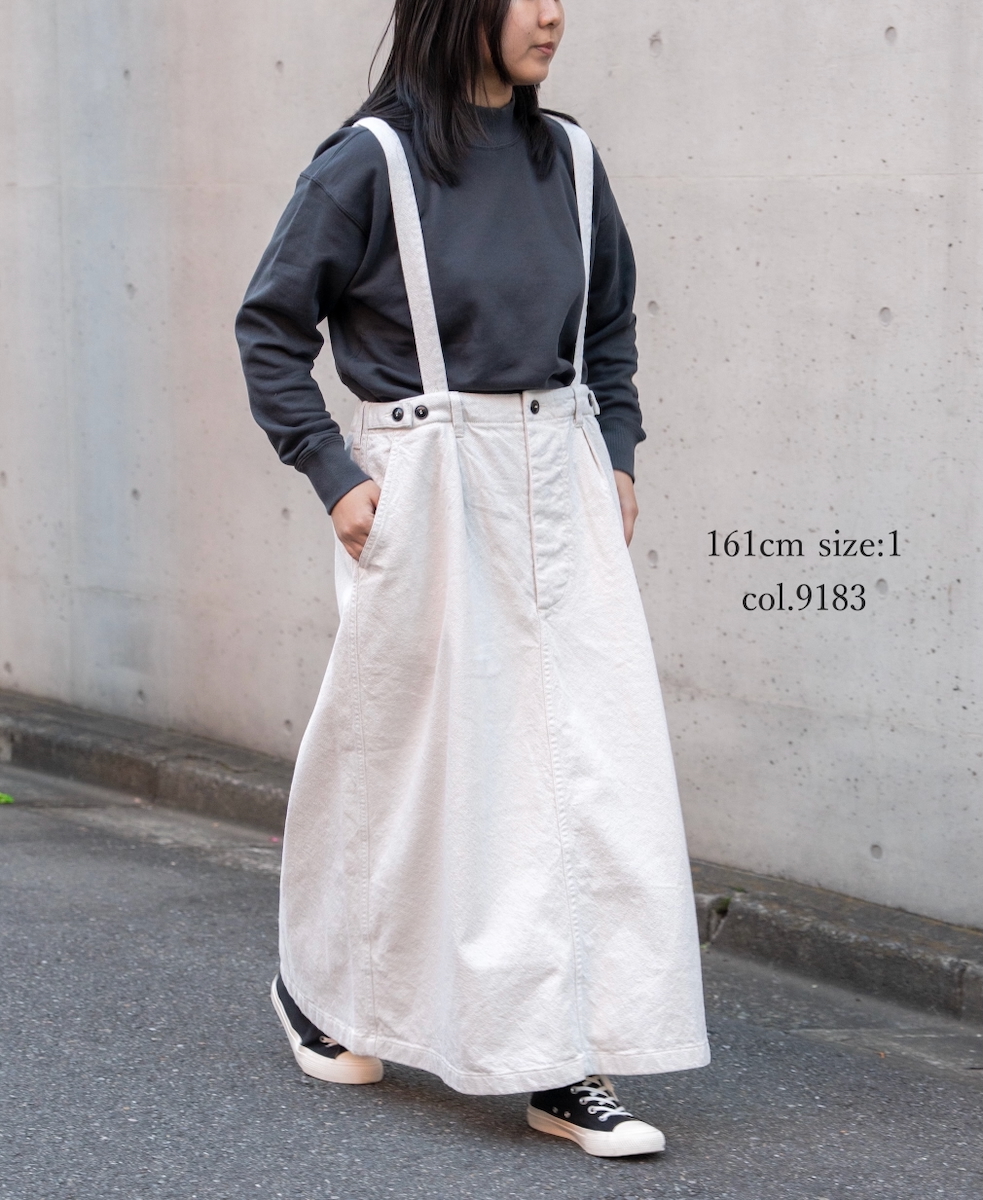 ISNAM2452(スカート) COTTON WOOL TWILL ADJUSTER TACK SKIRT WITH SUSPENDERS