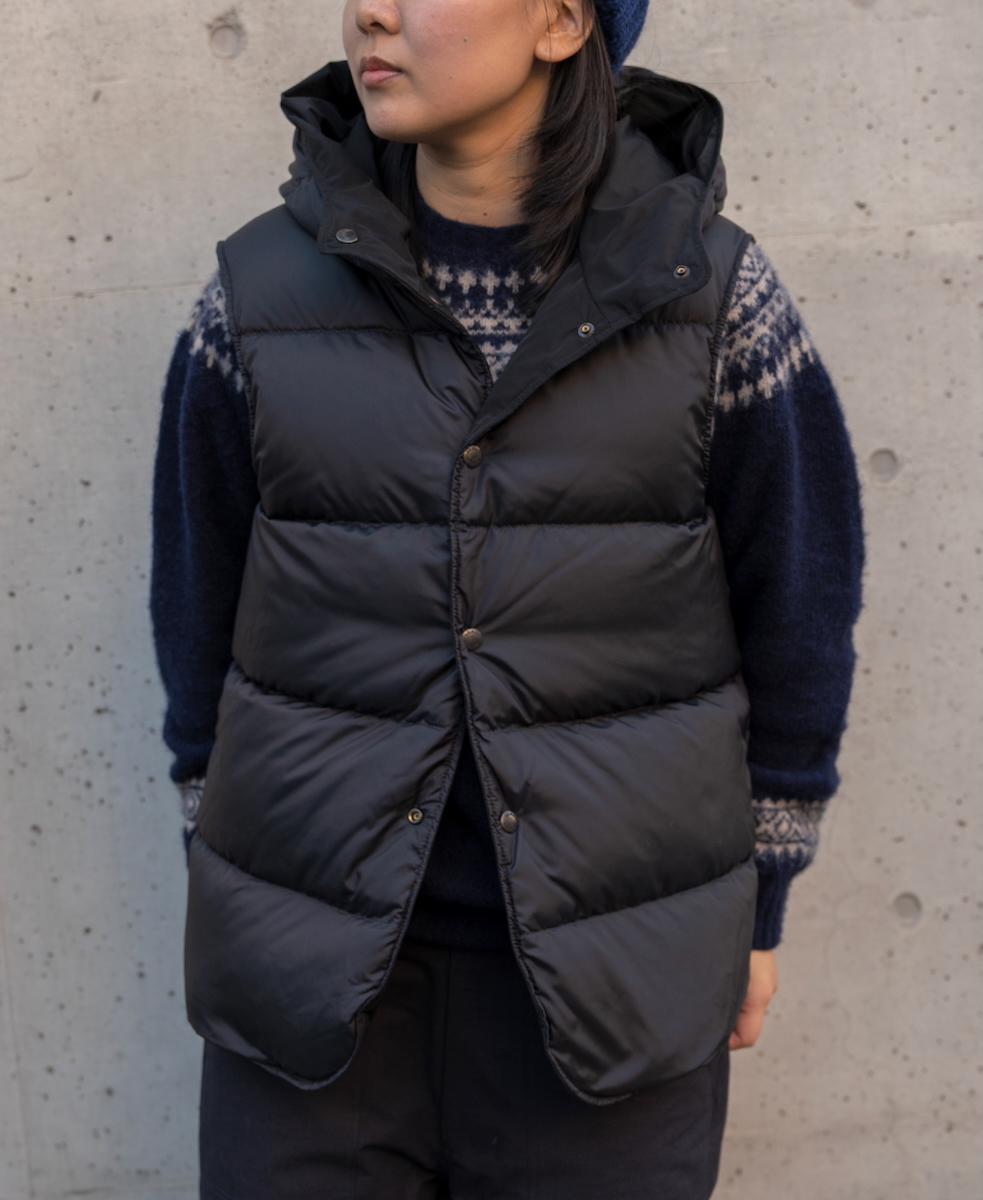 NAM2461(ベスト) POLY×COTTON REVERSIBLE DOWN SNAP FRONT HOODED VEST