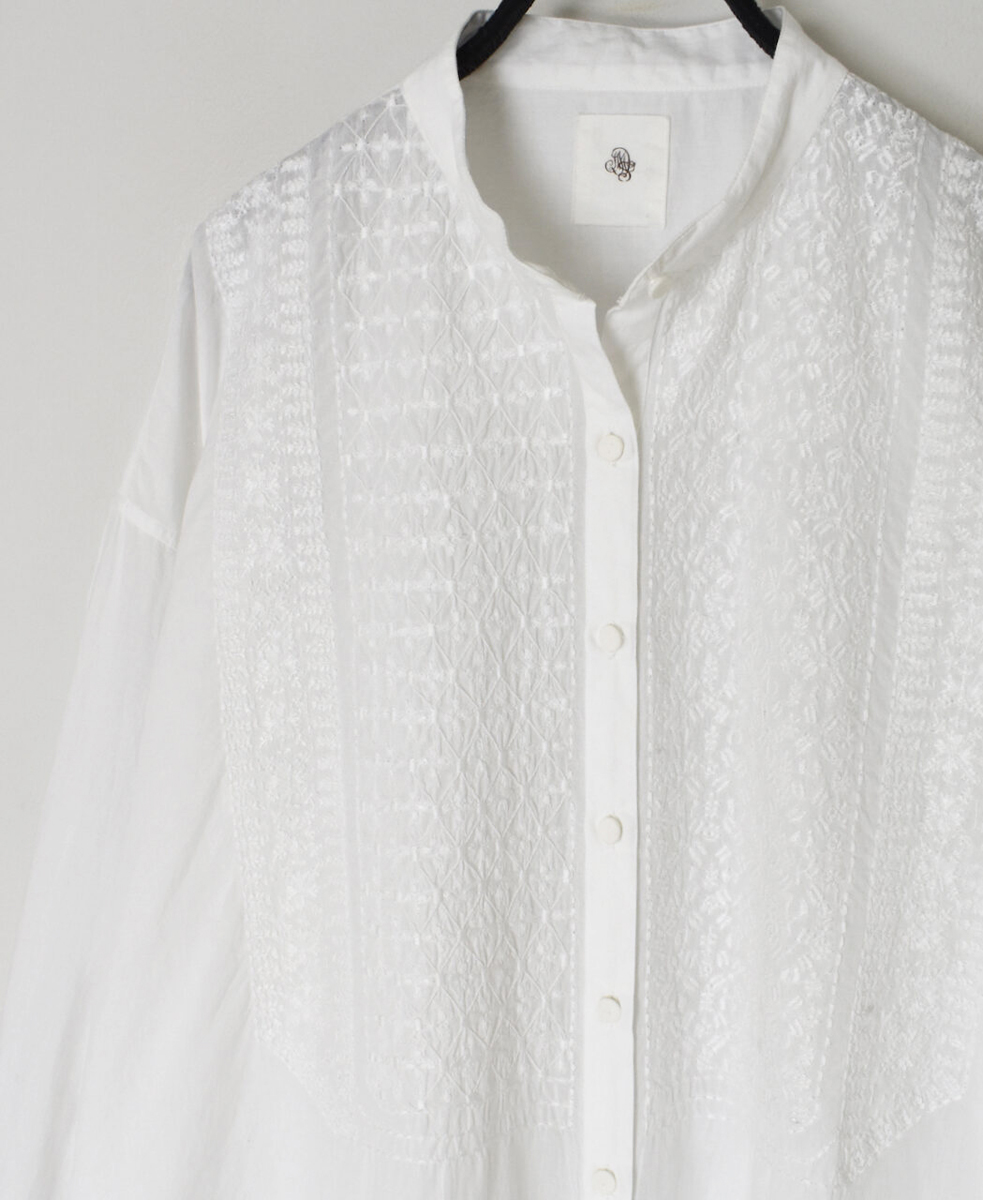 ●NMDS25204(チュニック) 60s ORGANIC CAMBRIC BANDED COLLAR EMB SHIRT TUNIC