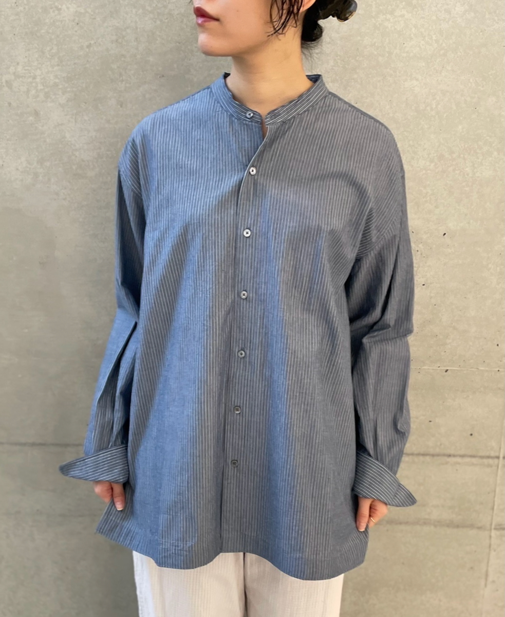 ●NVL2522(シャツ) POPLIN STRIPE BANDED COLLAR L/SL SHIRT