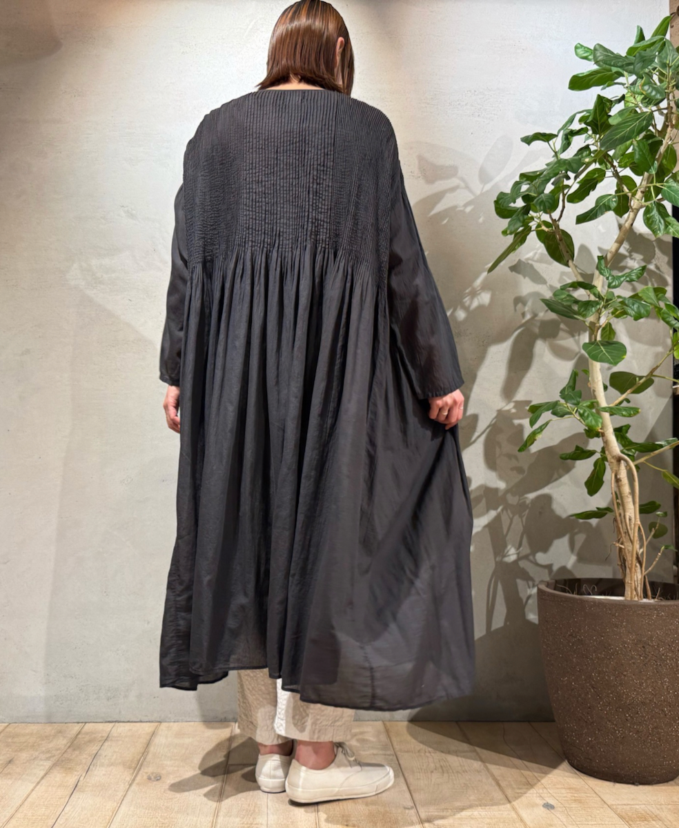 NMDS25214D(ワンピース) 80s ORGANIC STRIPE(OVERDYE) CREW-NECK BUTTON SHIRT MAXI DRESS WITH MINI PINTUCK