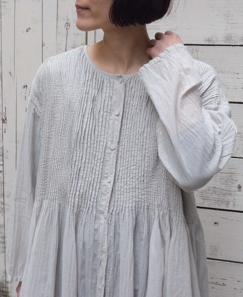 NMDS25214D(ワンピース) 80s ORGANIC STRIPE(OVERDYE) CREW-NECK BUTTON SHIRT MAXI DRESS WITH MINI PINTUCK