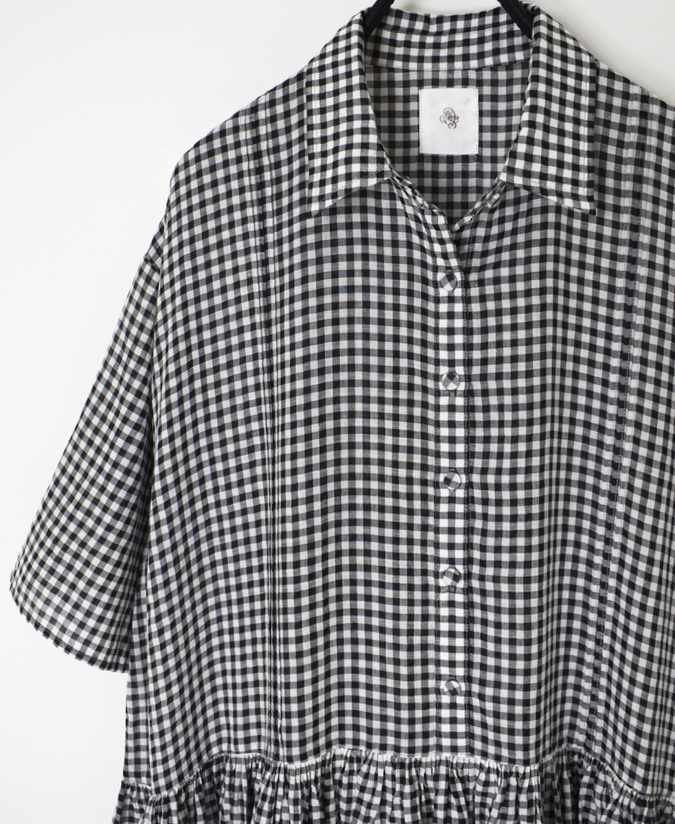 INMDS25023(ワンピース) HANDWOVEN COTTON/SILK GINGHAM CHECK REGULAR COLLAR DRESS WITH RAJASTHAN TUCK GATHERER