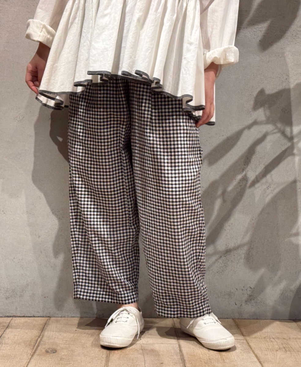 INMDS25025(パンツ) HANDWOVEN COTTON/SILK GINGHAM CHECK 2TUCK TAPERED EASY PANTS