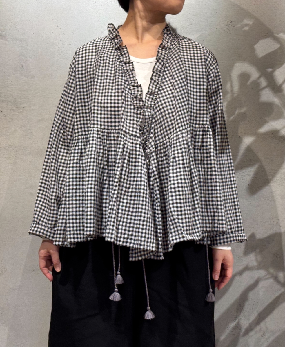 INMDS25021(ブラウス) HANDWOVEN COTTON/SILK GINGHAM CHECK FRILL CACHE COEUR