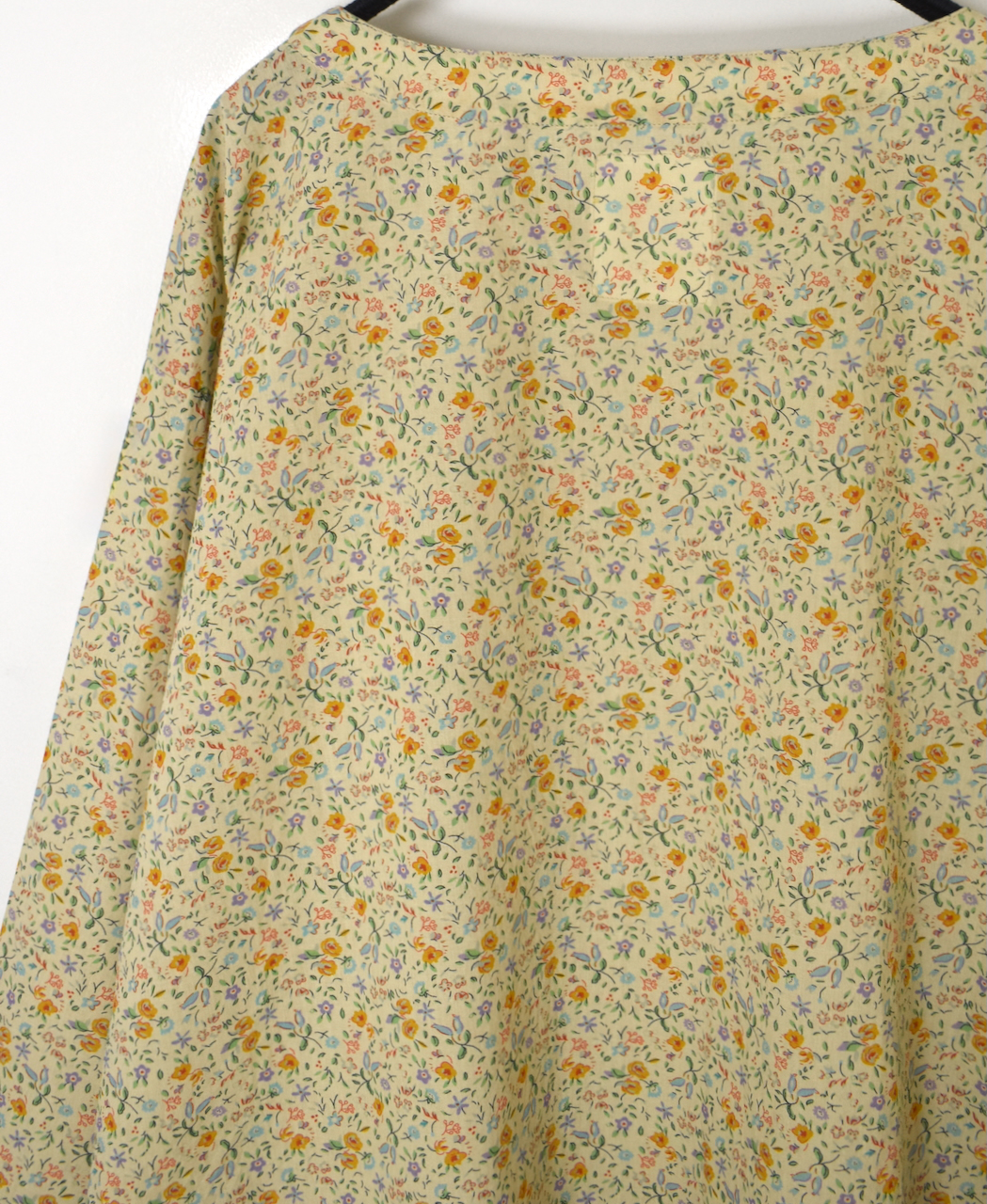 INAM2513FD(スモック) COTTON FLOWER PRINT UTILITY BOAT NECK SMOCK