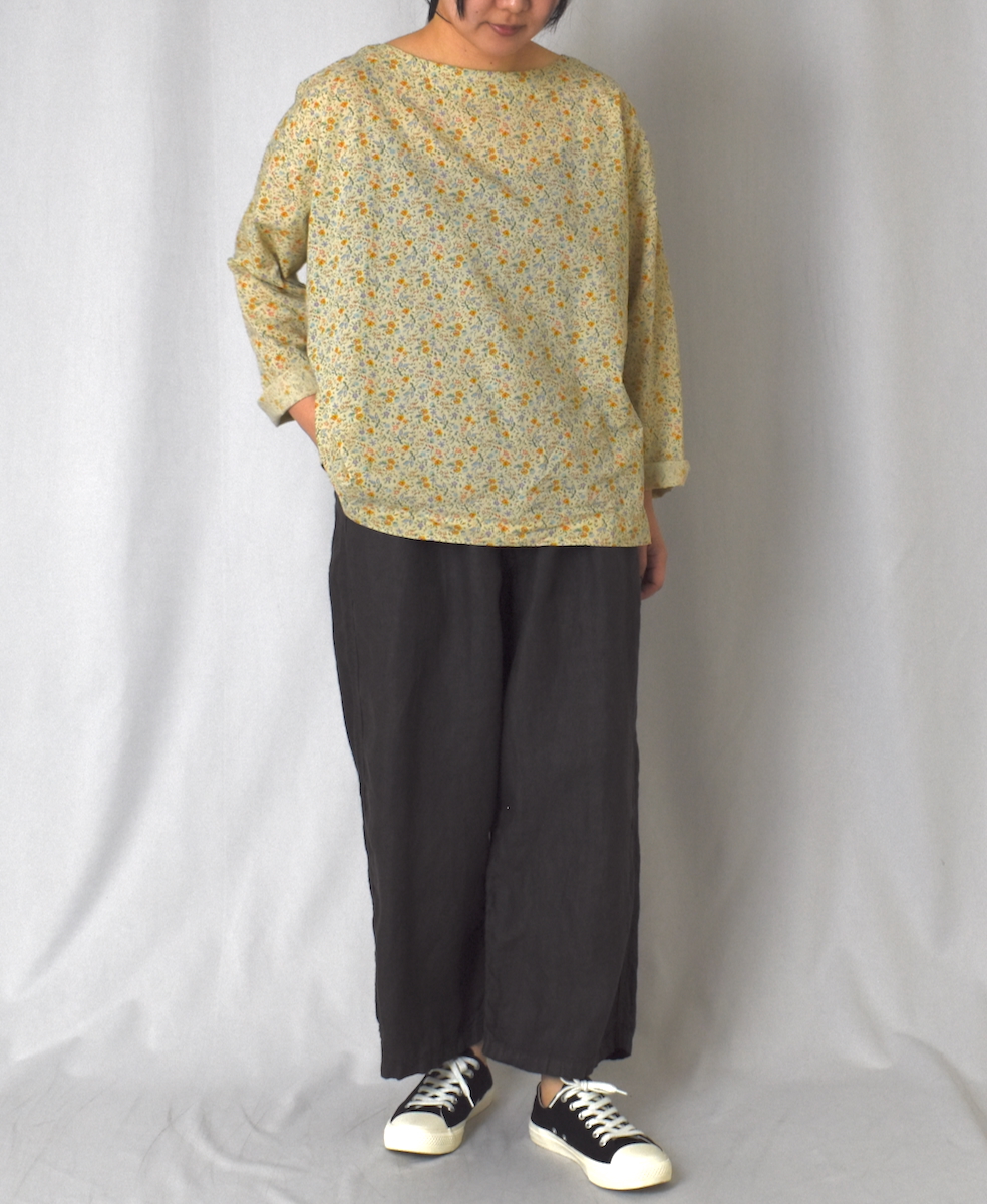 INAM2513FD(スモック) COTTON FLOWER PRINT UTILITY BOAT NECK SMOCK