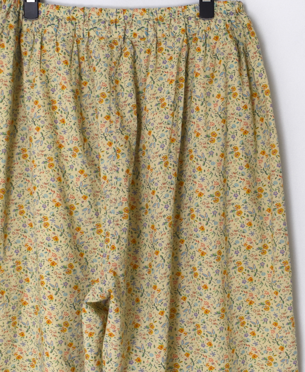 INAM2516FD(パンツ) COTTON FLOWER PRINT GATHERED EASY PANTS WITH LINING