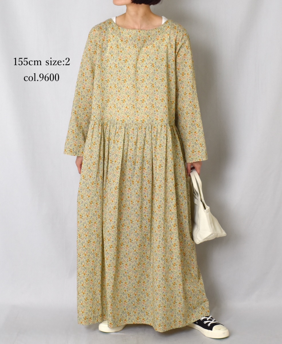 INAM2514FD(ワンピース) COTTON FLOWER PRINT BOAT NECK L/SL ONE-PIECE