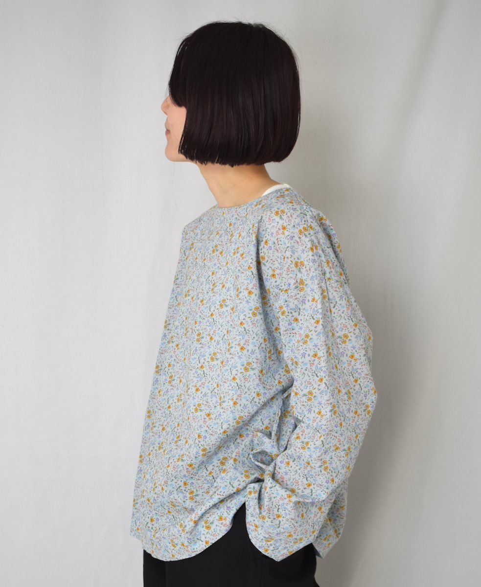 INAM2513FD(スモック) COTTON FLOWER PRINT UTILITY BOAT NECK SMOCK