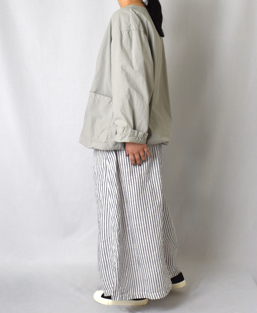 ISNAM2524SD(スカート) COTTON/LINEN STRIPE OVERDYE ADJUSTER TACK SKIRT WITH SUSPENDER