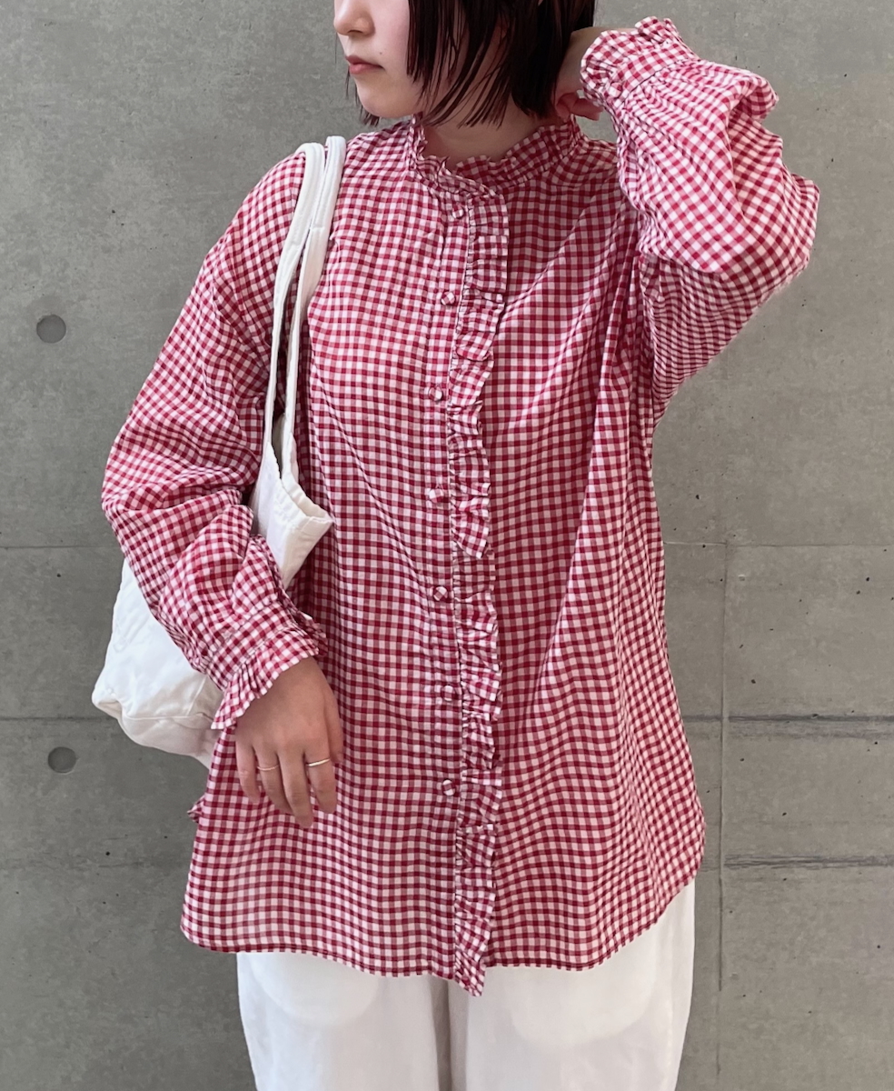 INMDS25022(シャツ) HANDWOVEN COTTON/SILK GINGHAM CHECK FRILL COLLAR SHIRT