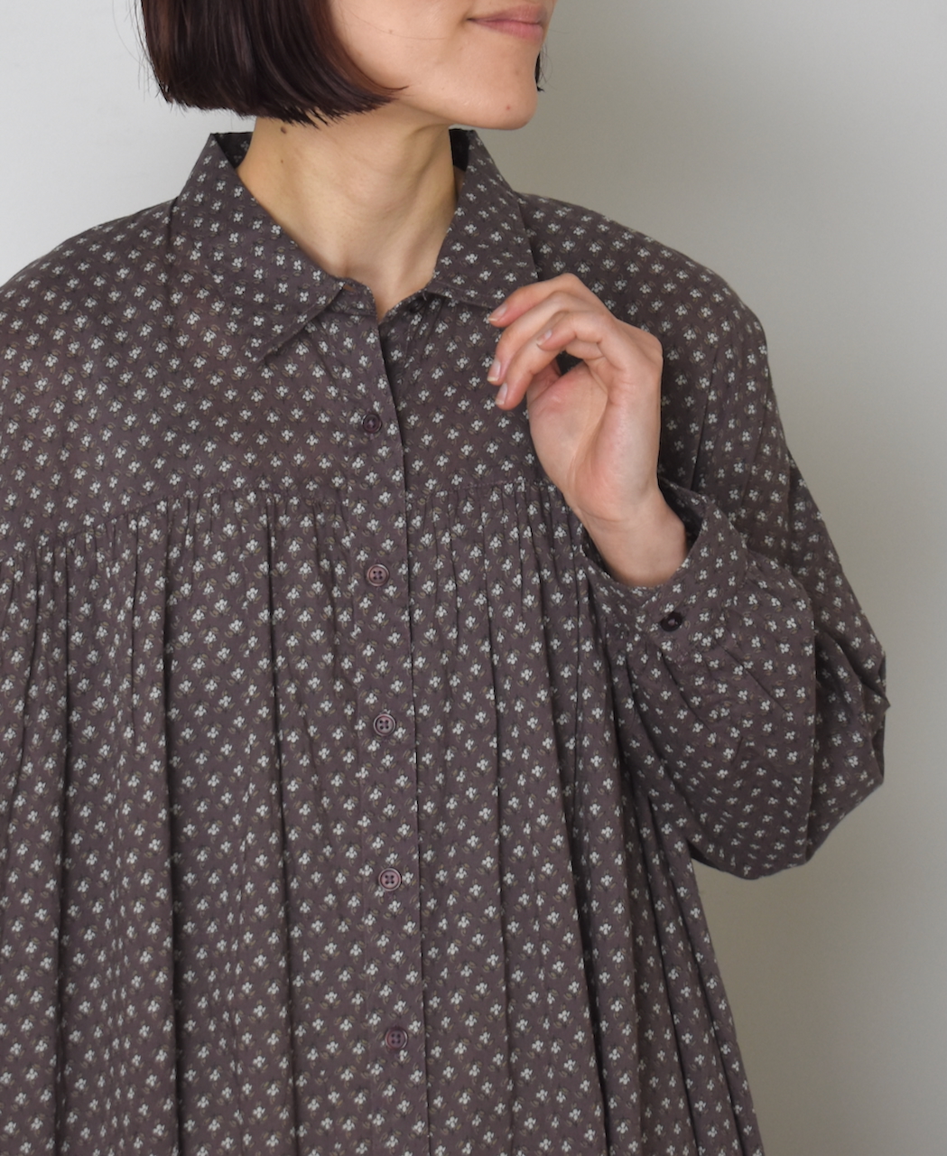 NSL25103(ワンピース) 80s COTTON VOILE SMALL FLOWER PRINT GATHERED SHIRT DRESS