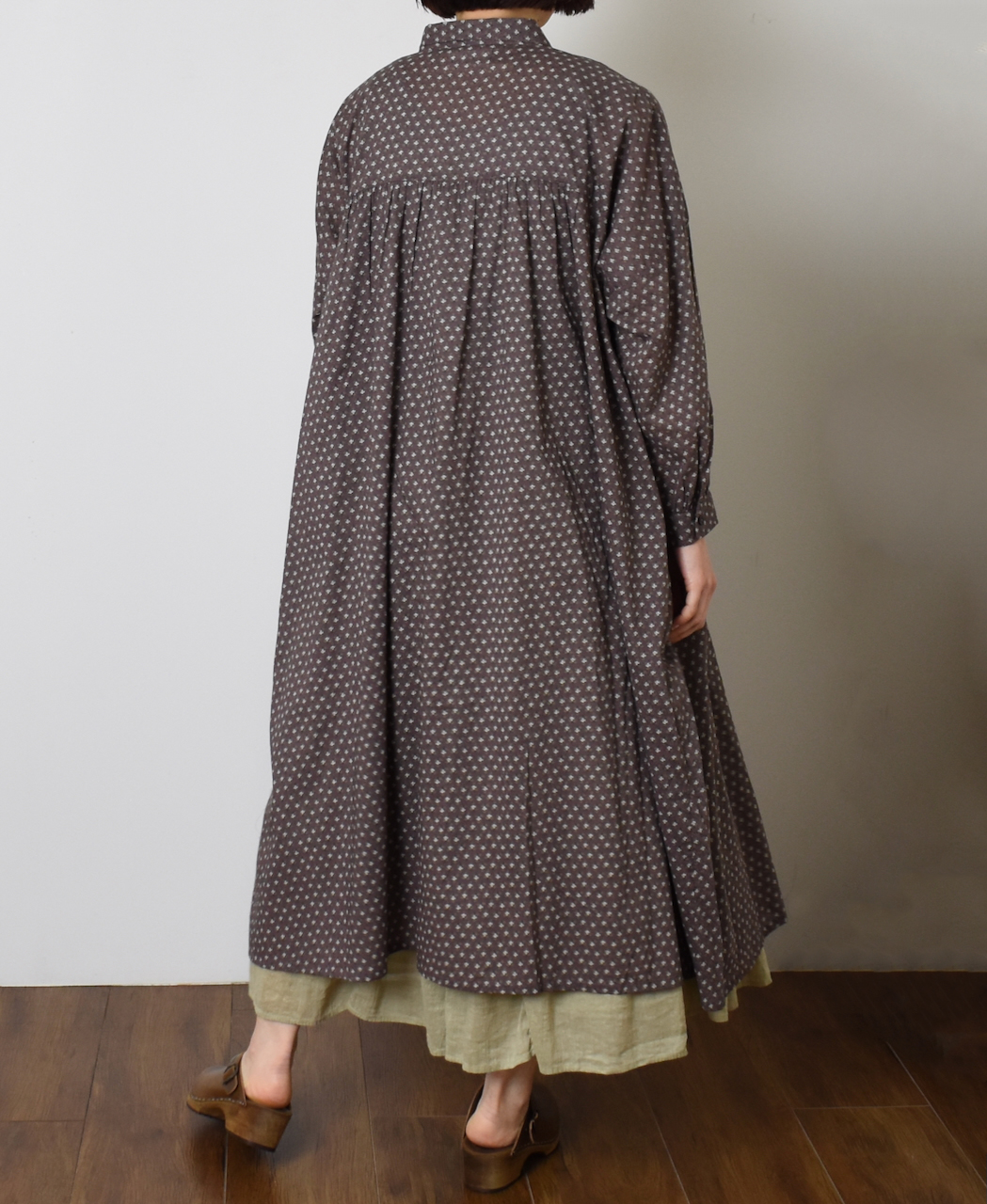 NSL25103(ワンピース) 80s COTTON VOILE SMALL FLOWER PRINT GATHERED SHIRT DRESS