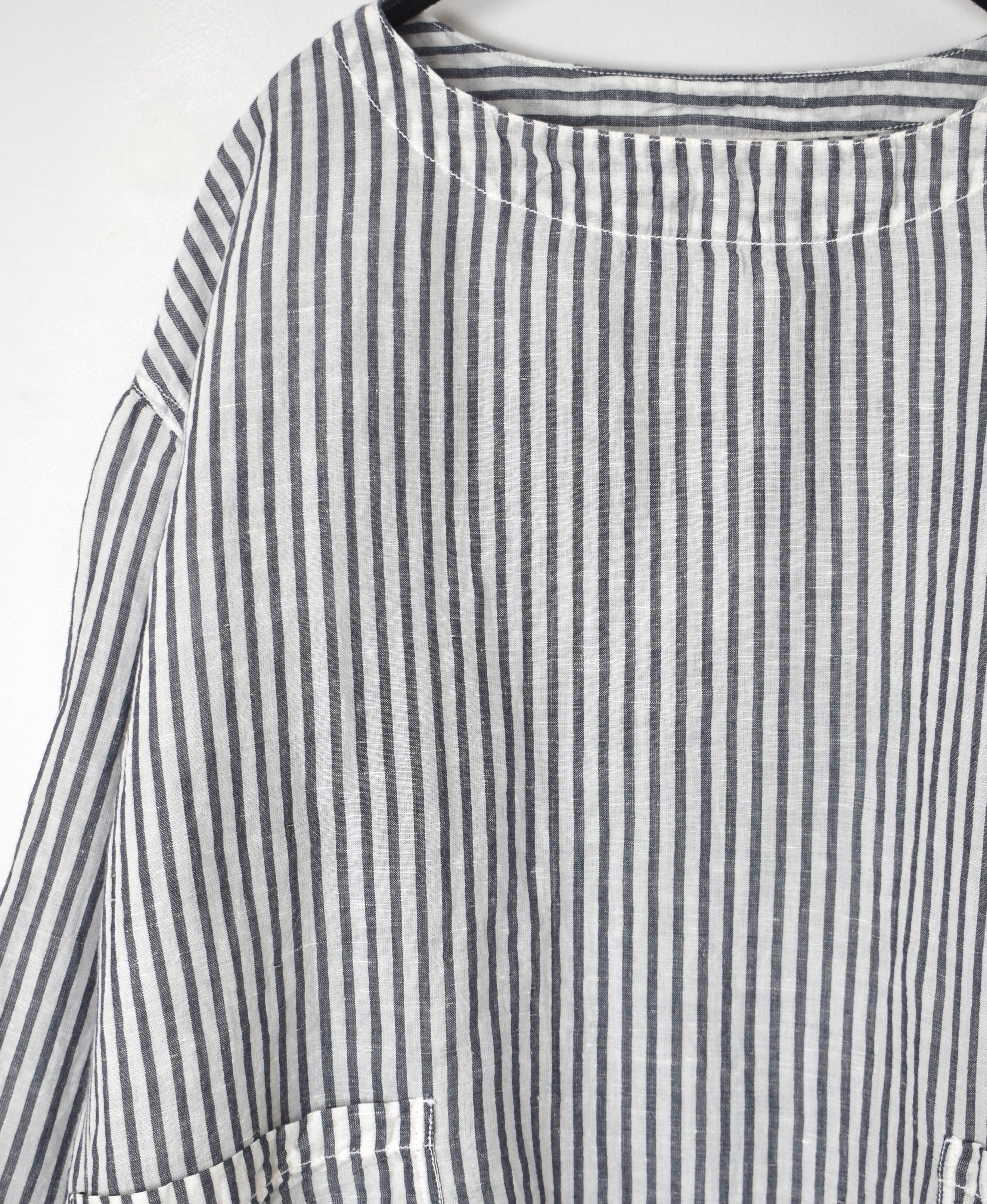 ISNAM2522SD(シャツ) COTTON/LINEN STRIPE OVERDYE BOAT NECK PULLOVER