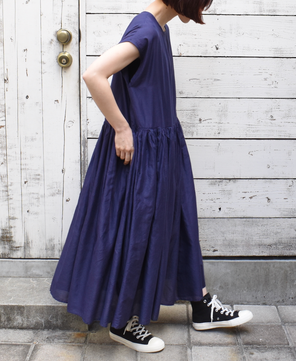 INMDS25034(ワンピース) HANDWOVEN SILK/COTTON MICRO CHECK FRENCH/SL BACK OPENING DRESS WITH RAJASTHAN TUCK GATHER