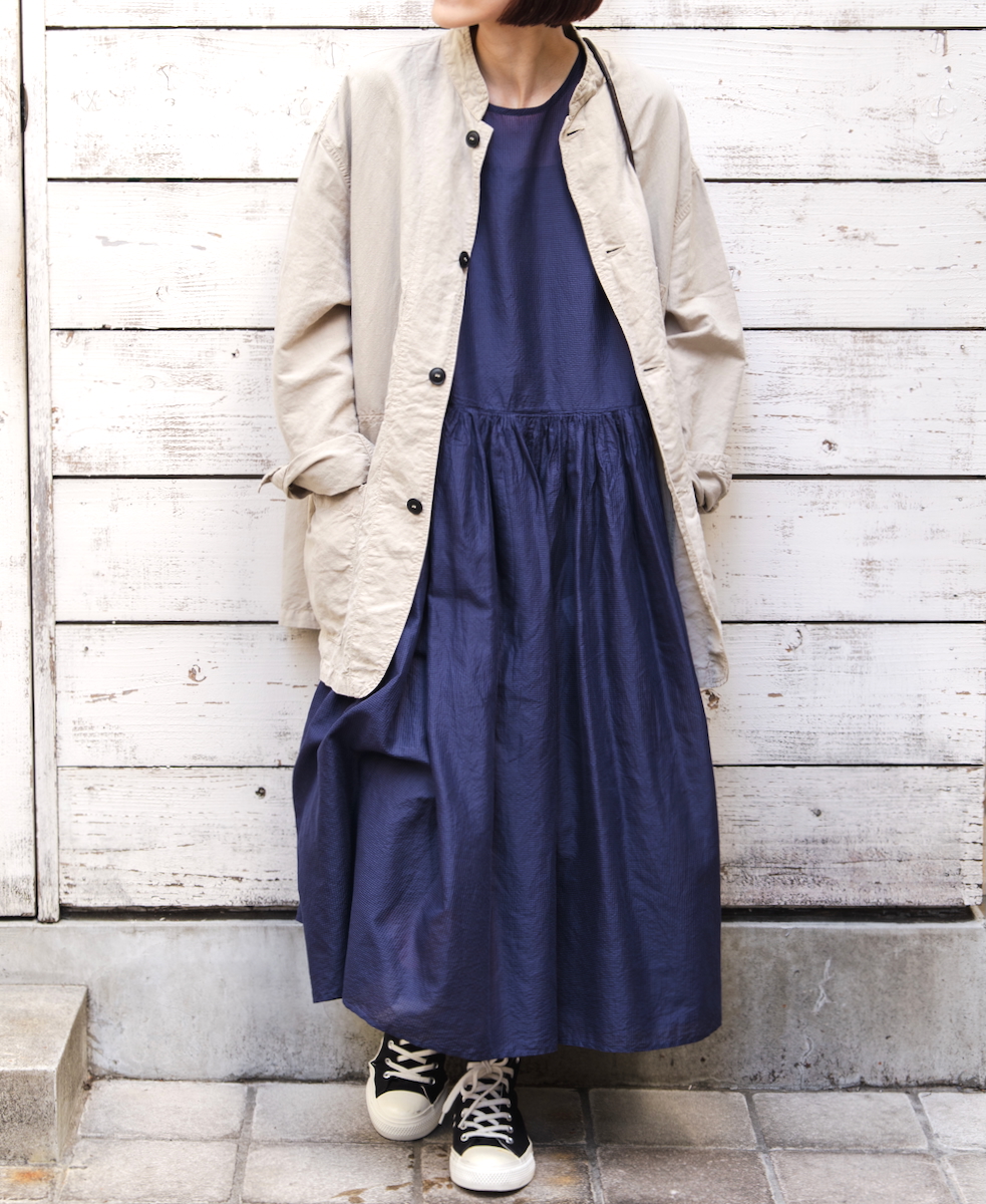 INMDS25034(ワンピース) HANDWOVEN SILK/COTTON MICRO CHECK FRENCH/SL BACK OPENING DRESS WITH RAJASTHAN TUCK GATHER