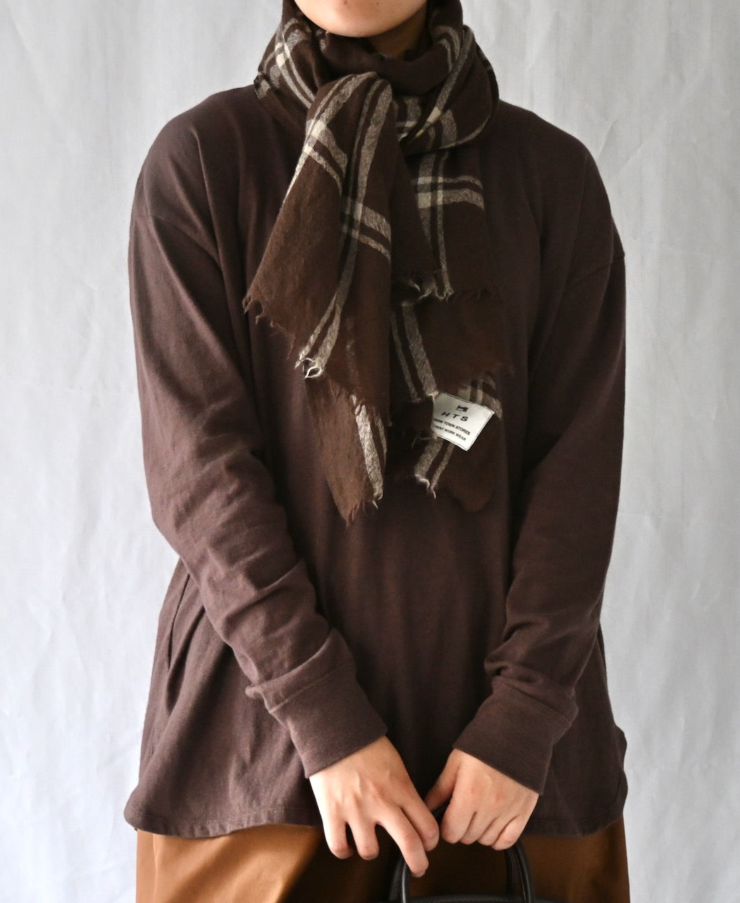 INHT2582 WOOL CHECK STOLE