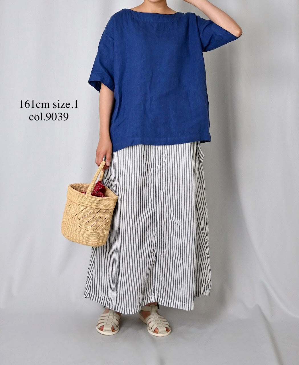 ISNAM2611S LINEN/COTTON STRIPE ADJUSTER TACK SKIRT WITH SUSPENDERS