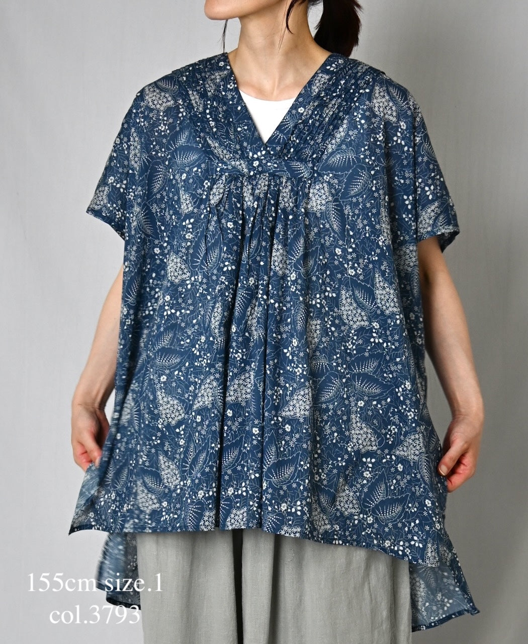 NSL26064 80s VOILE LEAF & FLOWER PRINT V-NECK FRENCH/SL TUNIC