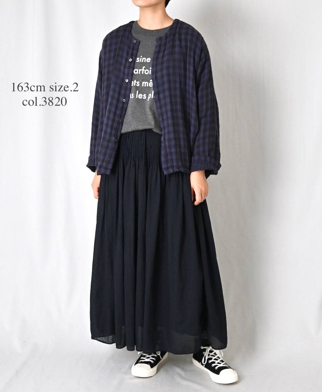 INAM2683DGD COTTON DOUBLE GAUZE CHECK OVERDYE CREW NECK CARDIGAN