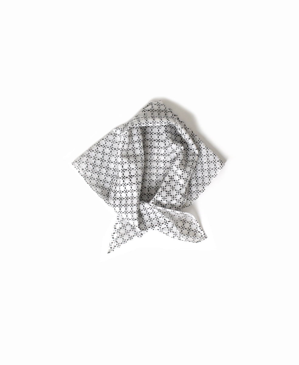 ZMD0408 BLOCK PRINT SCARF 60×60cm
