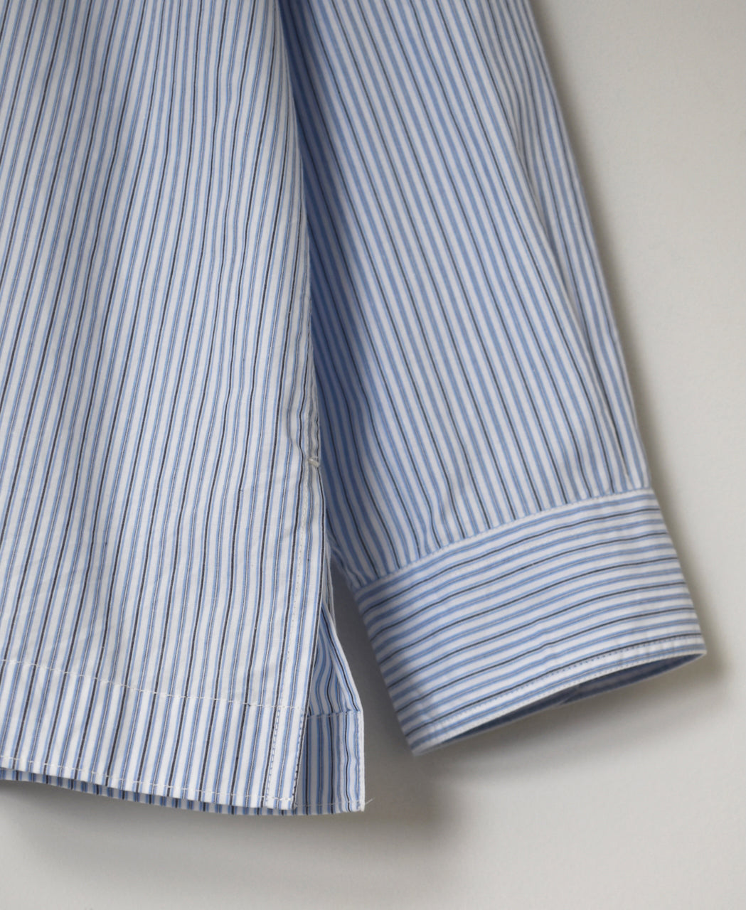 NVL2613 POPLIN STRIPE BANDED COLLAR L/SL SHIRT