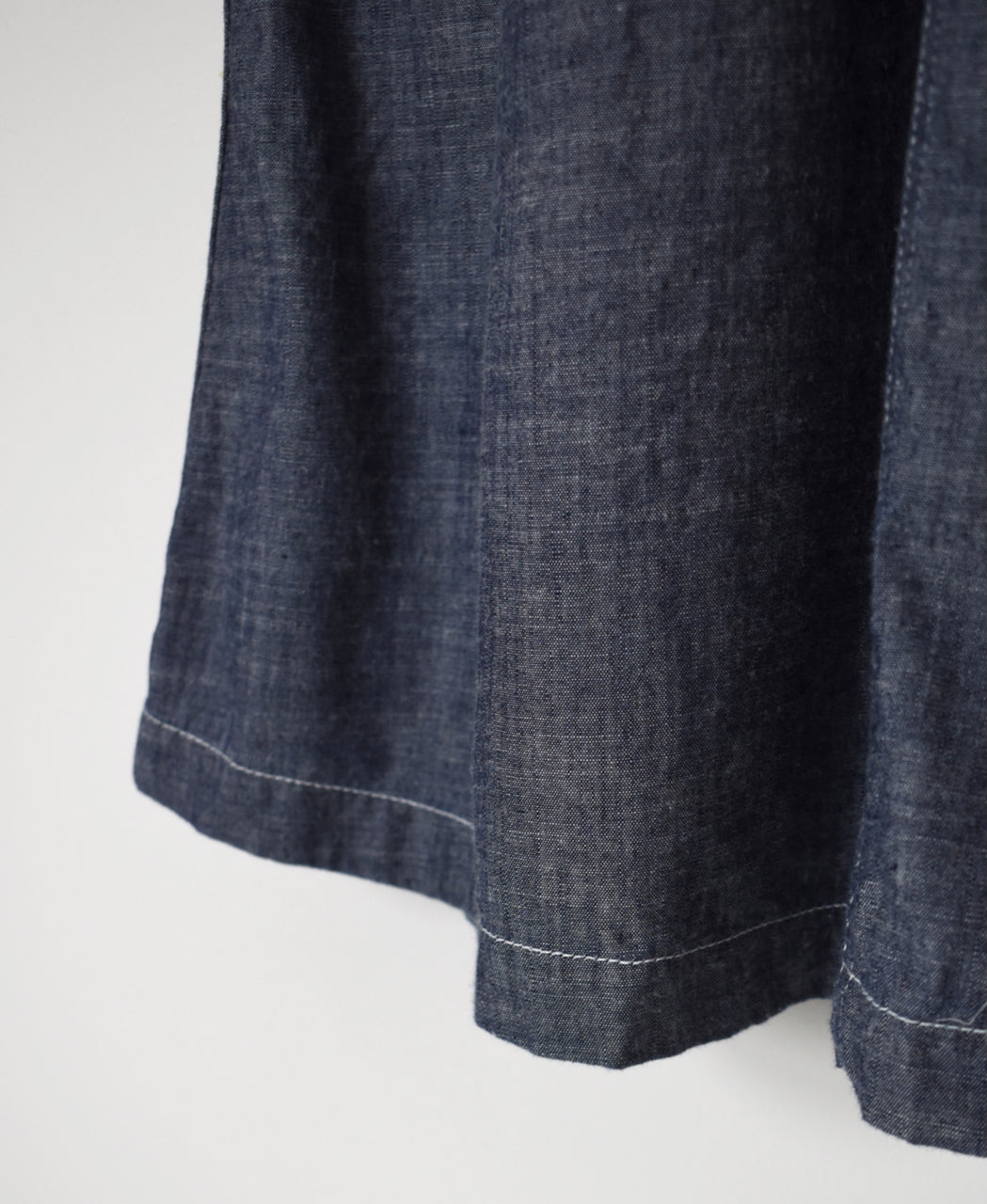ISNAM2611CB NAVY (INDIGO) CHAMBRAY ADJUSTER TACK SKIRT WITH SUSPENDERS