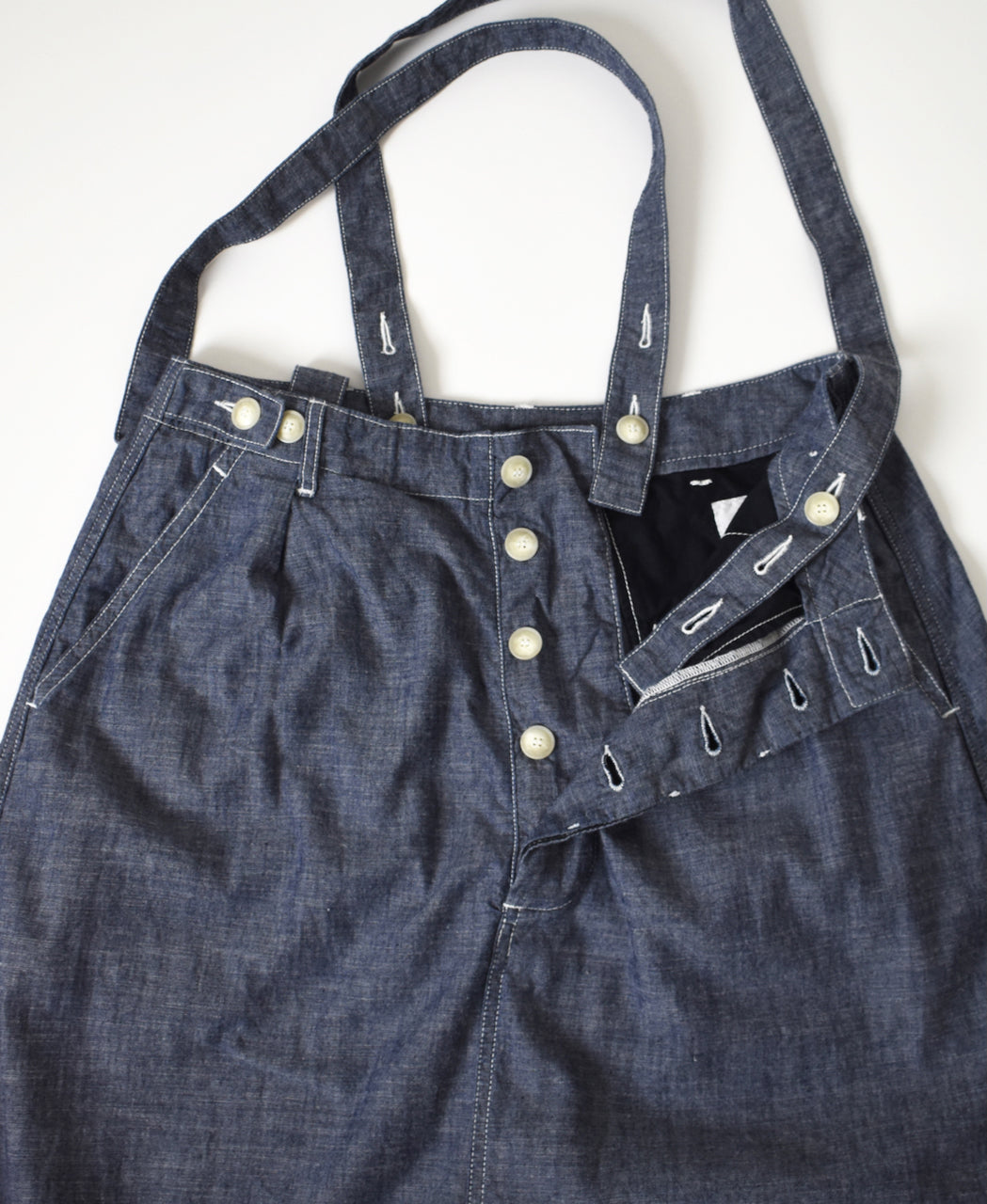 ISNAM2611CB NAVY (INDIGO) CHAMBRAY ADJUSTER TACK SKIRT WITH SUSPENDERS