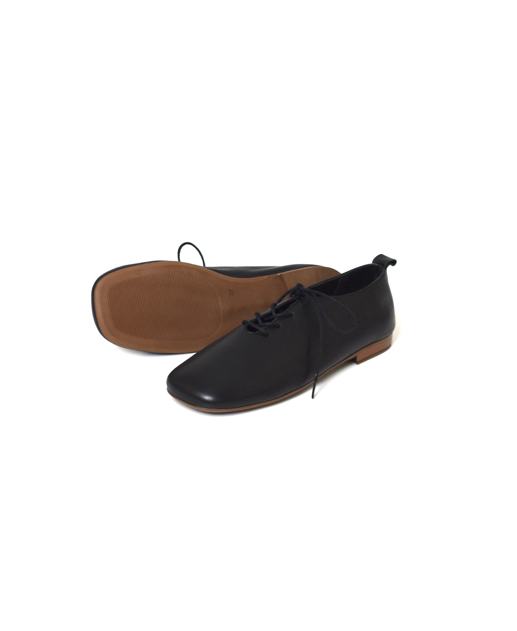 GNSP2601 Lace-Up Shoes