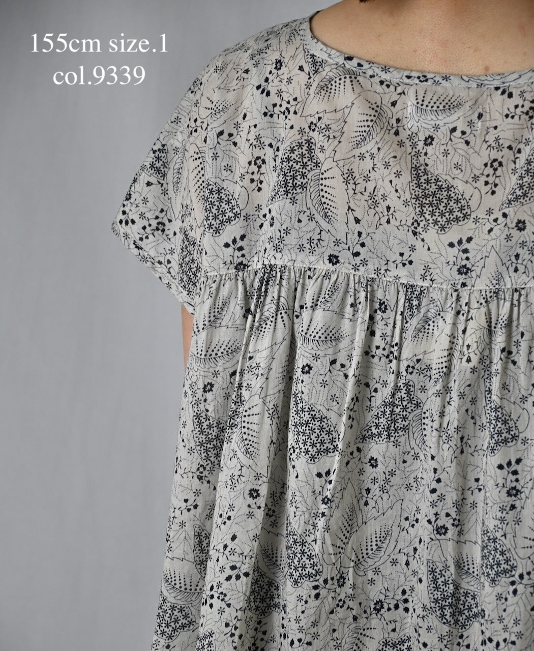 NSL26062 80s VOILE LEAF & FLOWER PRINT FRENCH/SL BACK SIDE GATHERED SMOCK