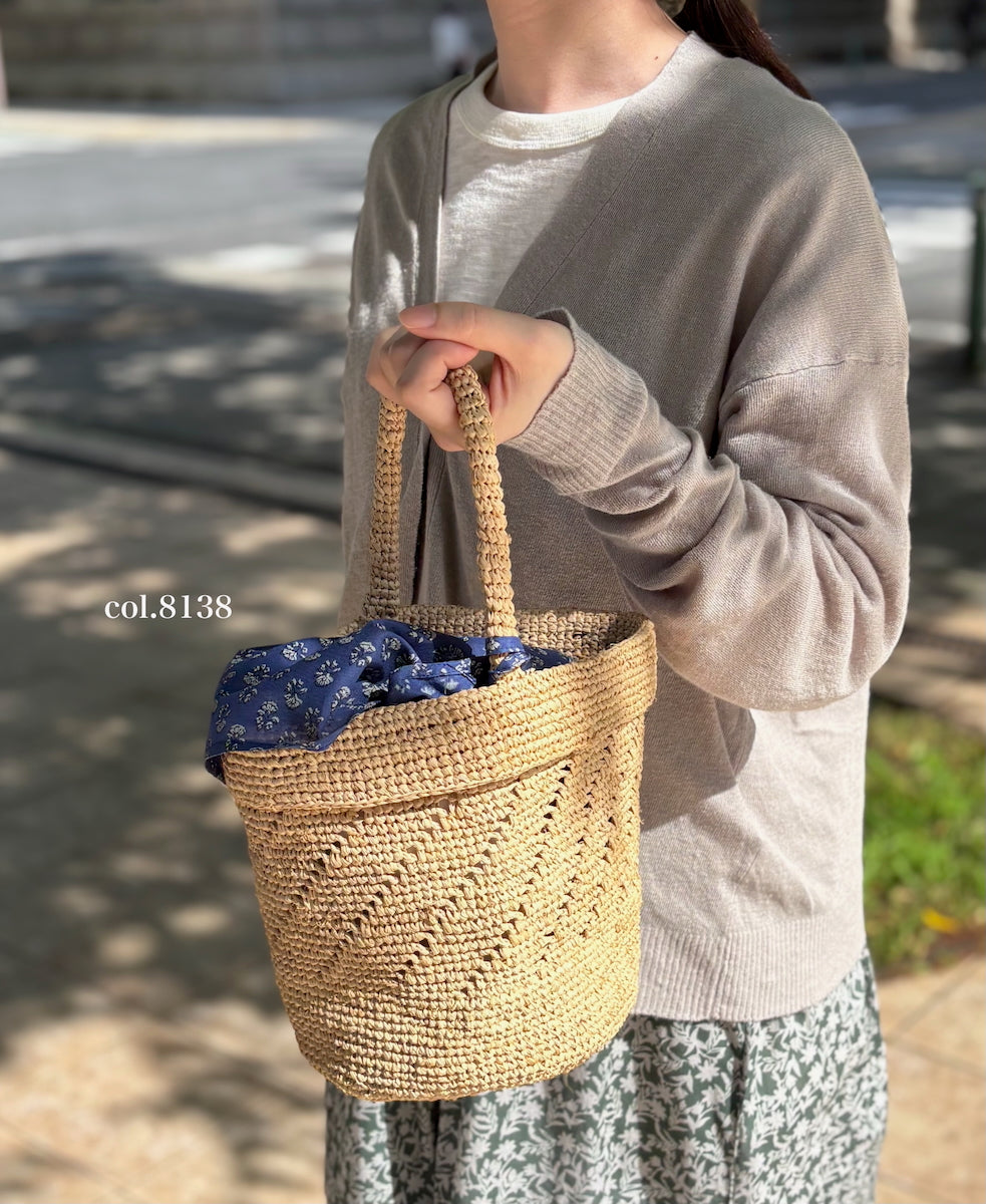 ANMDS2501 RAFFIA ONE HANDLE BARREL BAG