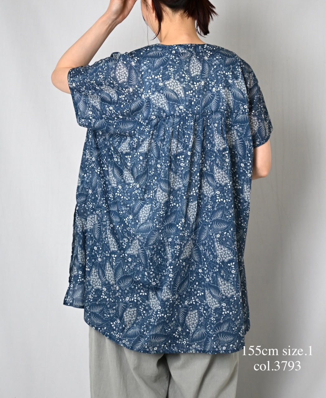 NSL26064 80s VOILE LEAF & FLOWER PRINT V-NECK FRENCH/SL TUNIC