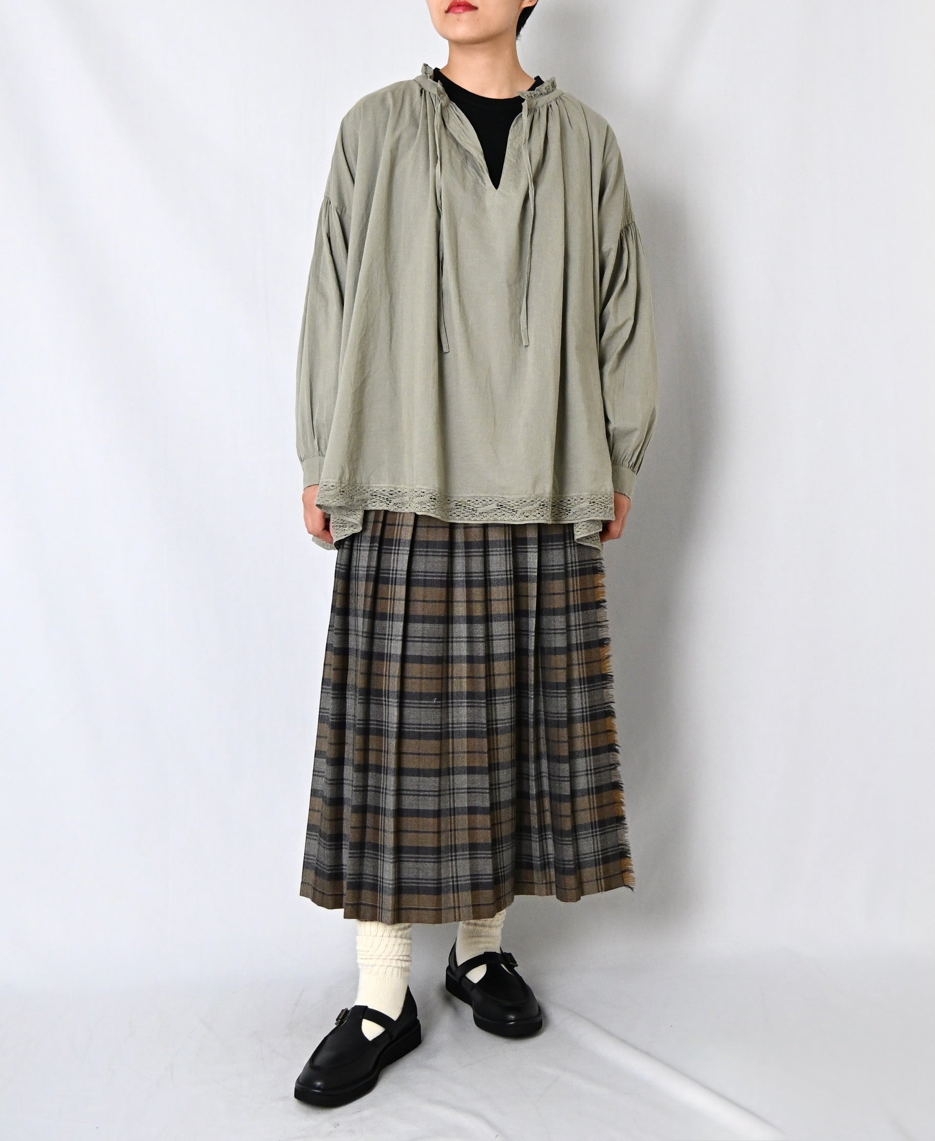 163cm　size:XS　col.560C